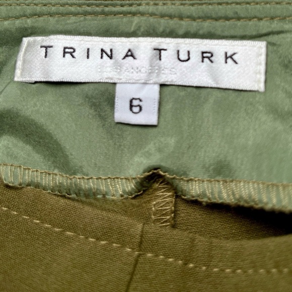 NWOT Trina Turk Vibrant Olive Green High Waisted Side Zip Flared Pants size 6 - Picture 3 of 13